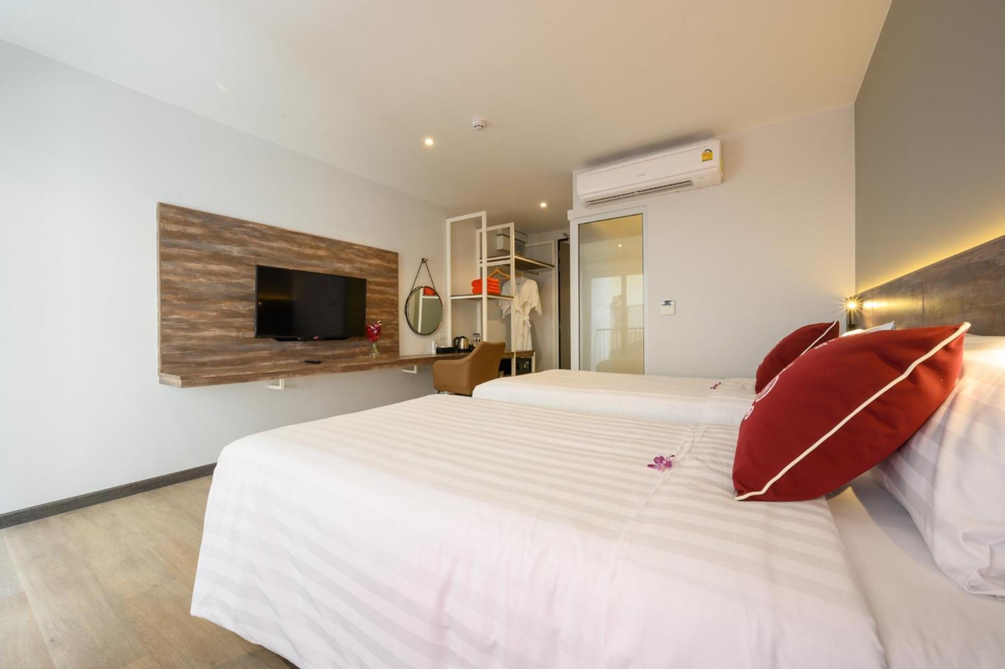 Tour De Phuket Hotel - Sha Plus Thalang Esterno foto