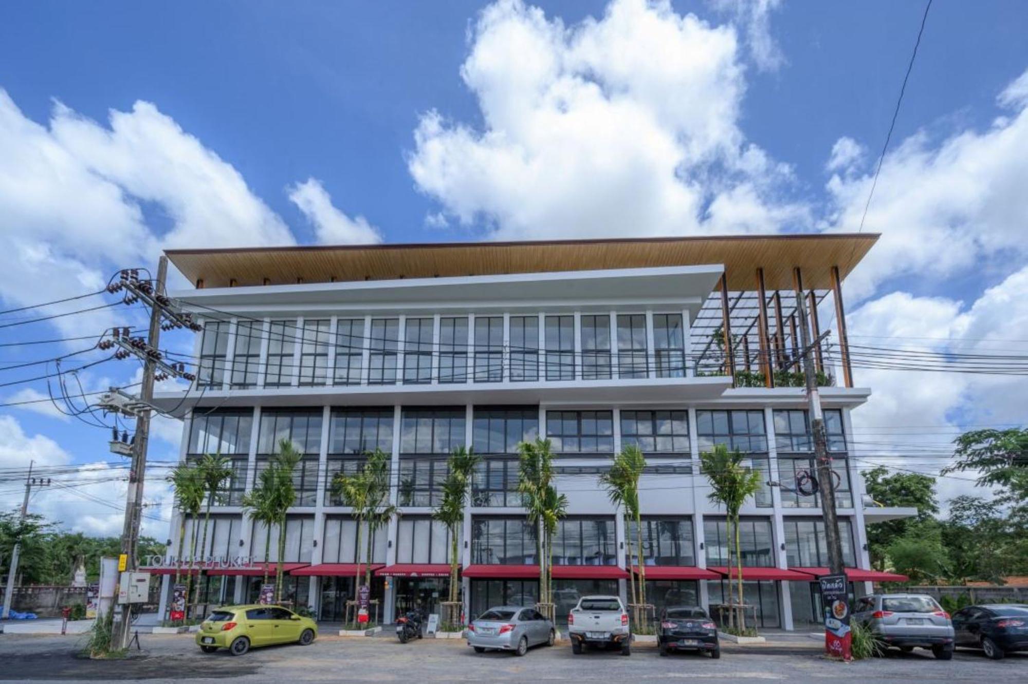 Tour De Phuket Hotel - Sha Plus Thalang Esterno foto