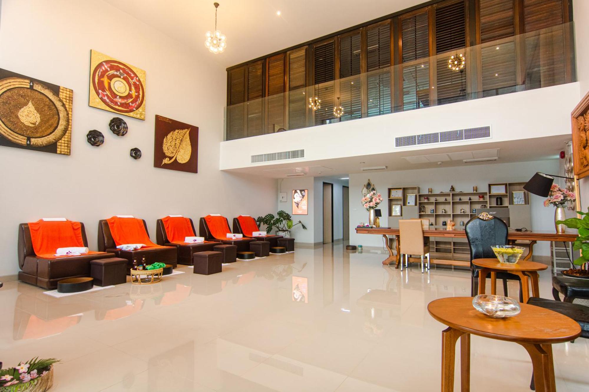 Tour De Phuket Hotel - Sha Plus Thalang Esterno foto