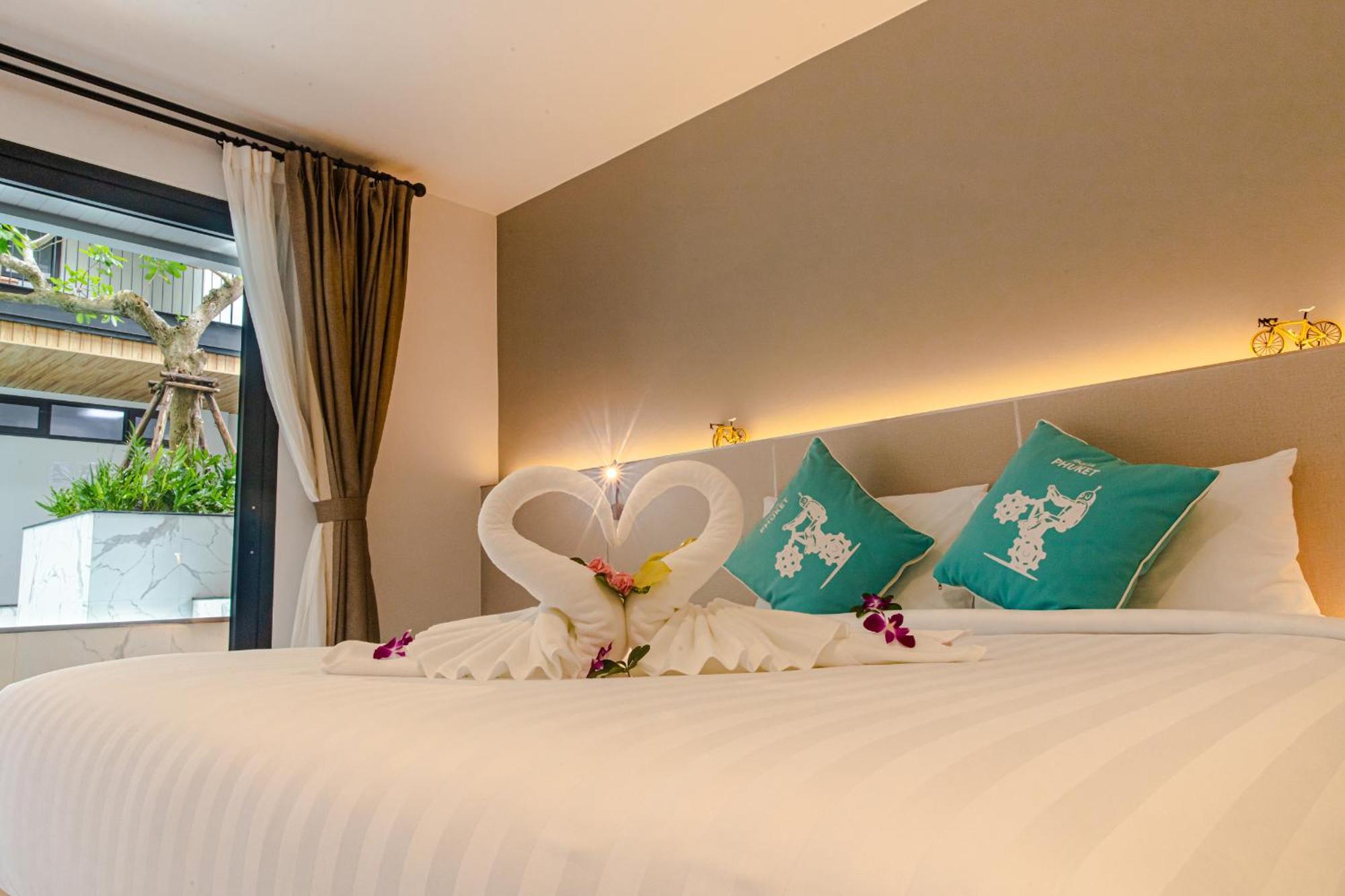 Tour De Phuket Hotel - Sha Plus Thalang Esterno foto